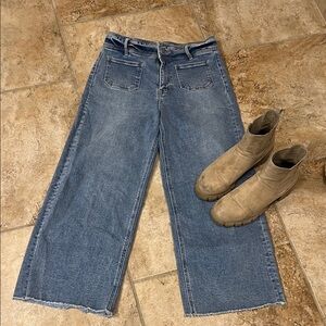 NWOT Wide leg crop